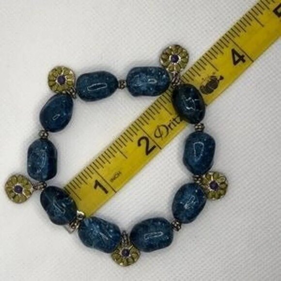 Daisy Charm Blue Bead Statement Bracelet - Picture 5 of 7